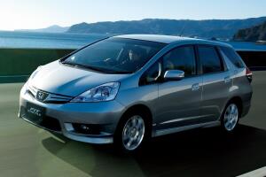 Honda Fit Shuttle Поколение I Универсал 5 дв.