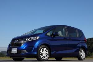 Honda Freed Поколение II Компактвэн