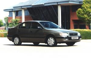 Toyota Carina E Поколение I Седан