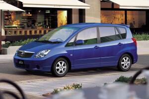 Toyota Corolla Spacio Поколение II Компактвэн