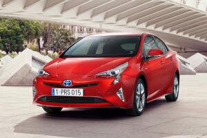 Toyota Prius Поколение IV (XW50) Лифтбек
