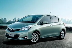 Toyota Vitz Поколение III (XP130) Хэтчбек 5 дв.