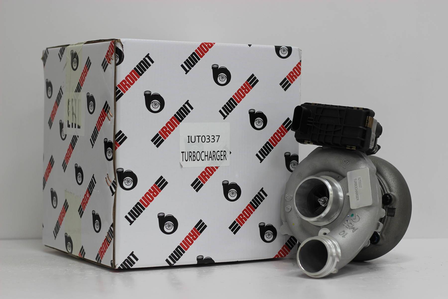 Фотография IRONUNIT IUT0337